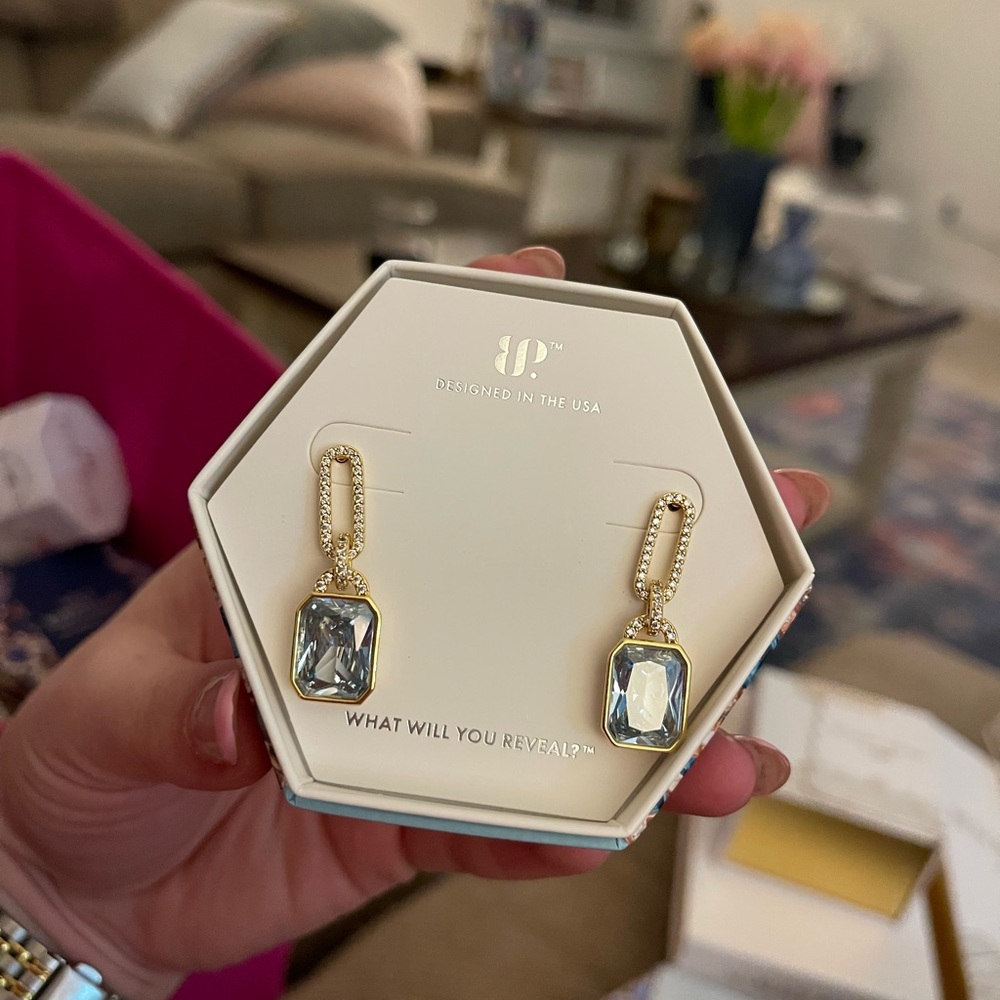 Elegant Gold Aquamarine Drop Earrings
